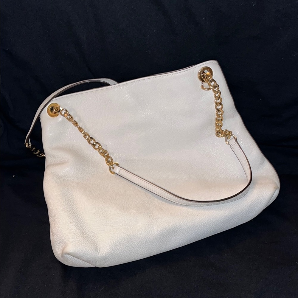 Michael Kors Gold and White Textured Shoulder Bag